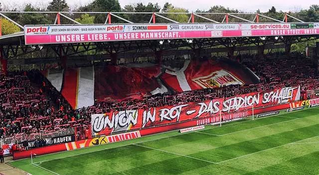  柏林联合主场气氛火爆，球迷助威成制胜法宝